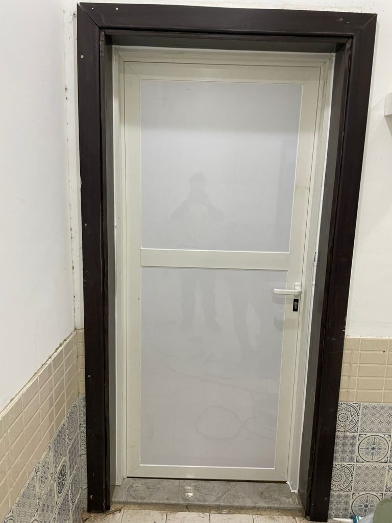 تصليح باب المنيوم - 0500992694